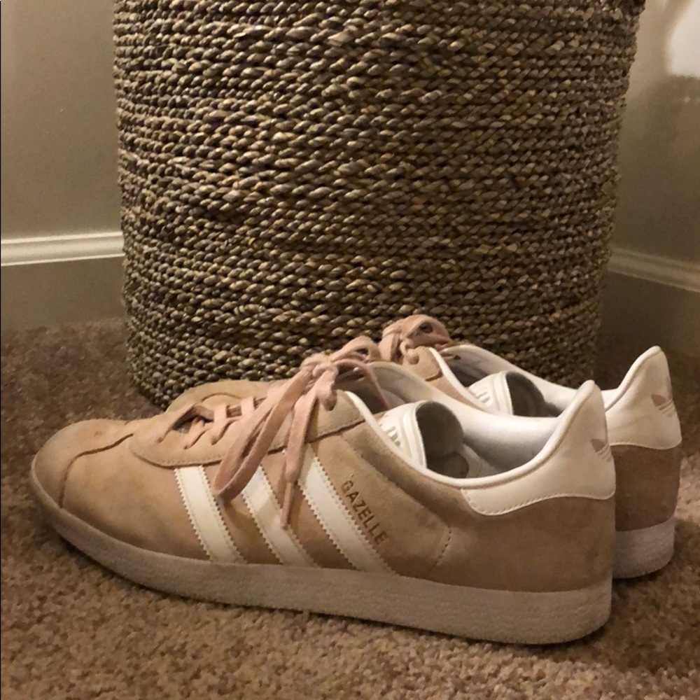 Adidas Gazelles - Pink Suede